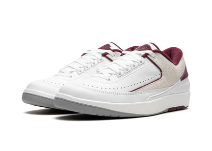 Nike Air Jordan 2 Retro Low Kersenhout