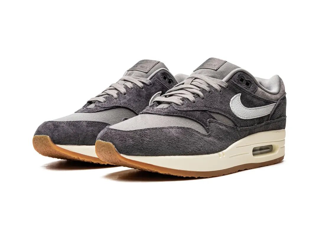 Nike Air Max 1 Crepe Soft Grau