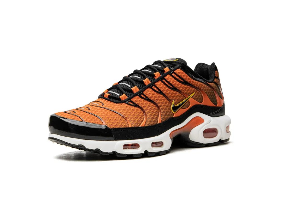 Nike Air Max Plus Safety Orange Black