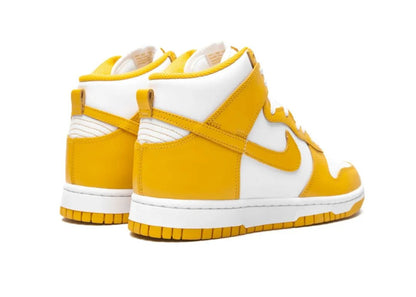 Nike Dunk High Dunkelschwefel