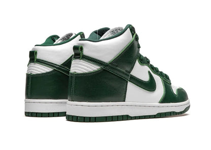 Nike Dunk High Spartan Grün