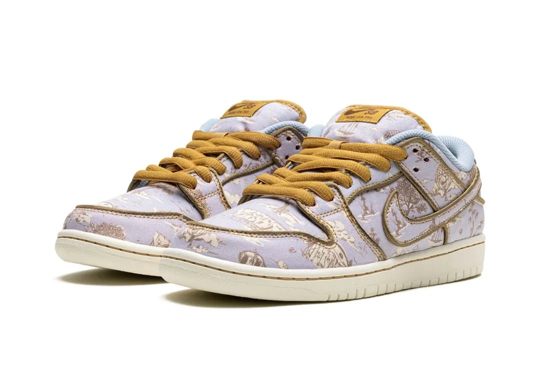 Nike SB Dunk Low Premium City of Style - PLUGSNEAKRS