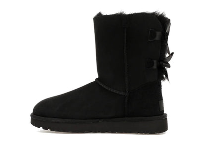 Čierna obuv UGG Bailey Bow II (W)