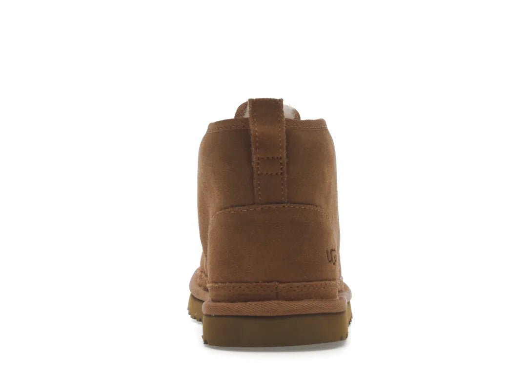 UGG Neumel Boot Chestnut - PLUGSNEAKRS