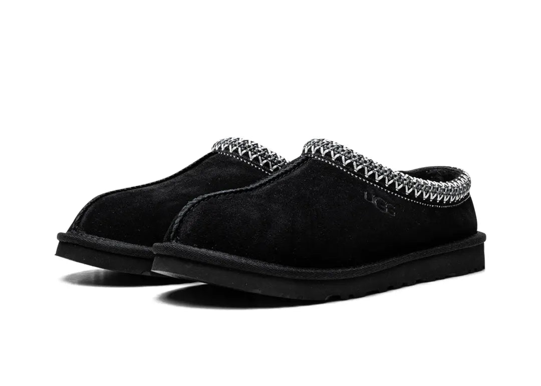 UGG Tasman Slipper Black - PLUGSNEAKRS